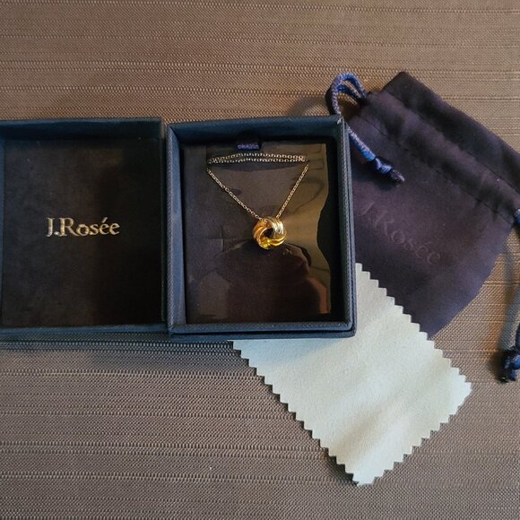 Tri-Coloured Love Knot Pendant with Necklace - Picture 3 of 3